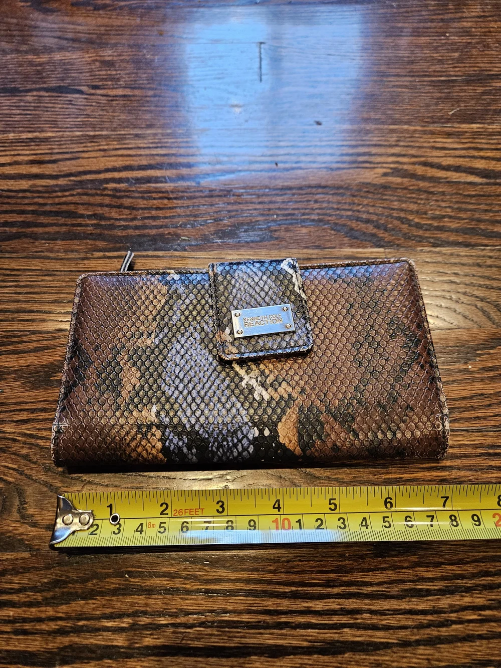 Kenneth Cole Reaction Brown Snakeskin-Texture Women's Wallet